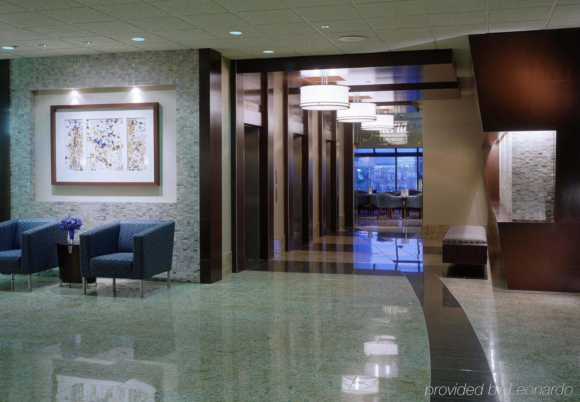 Delta Hotels Calgary Airport In-Terminal Экстерьер фото